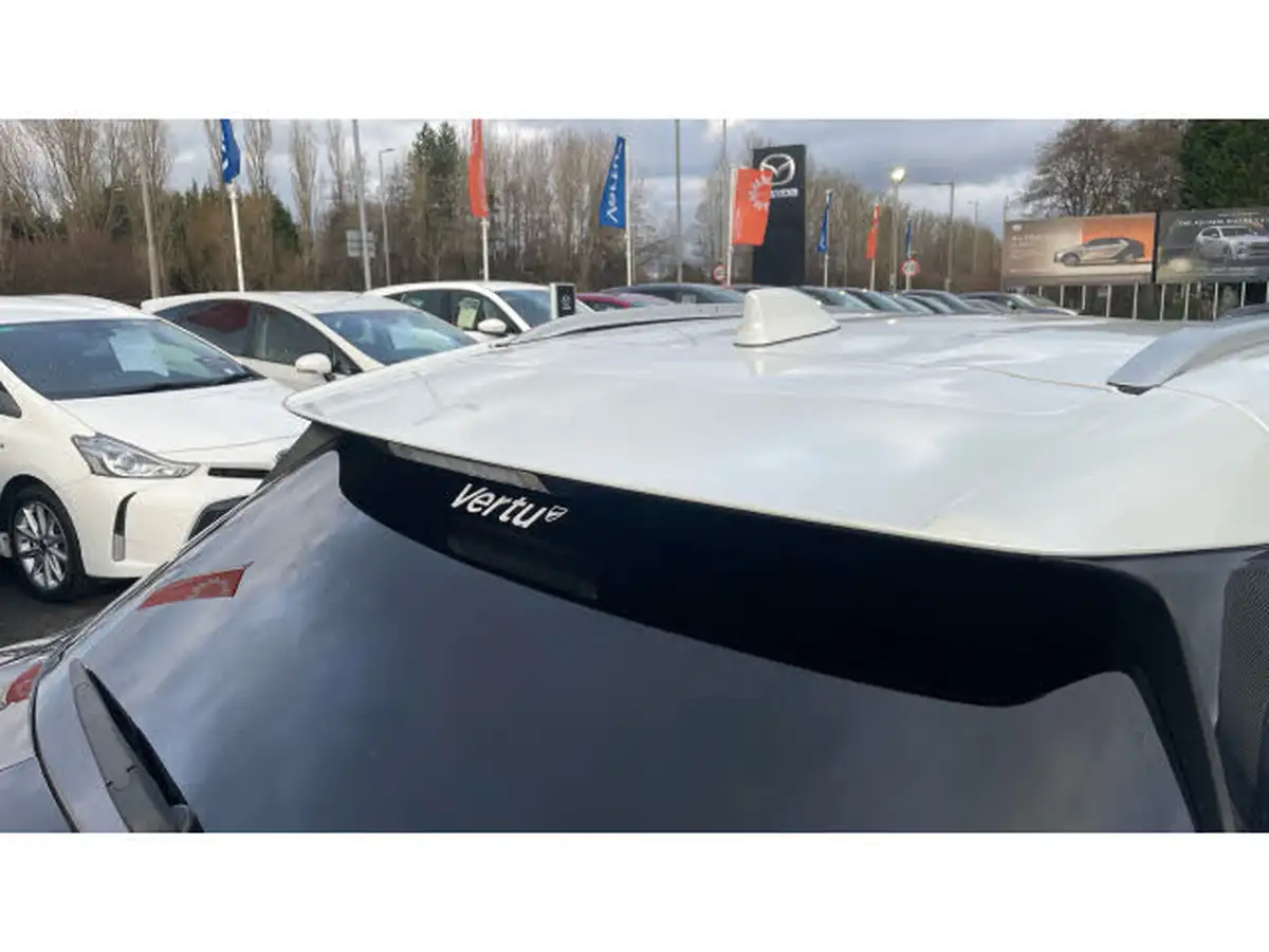 2022-toyota-yaris-15-vvt-i-design-panoramic-roof-big-23