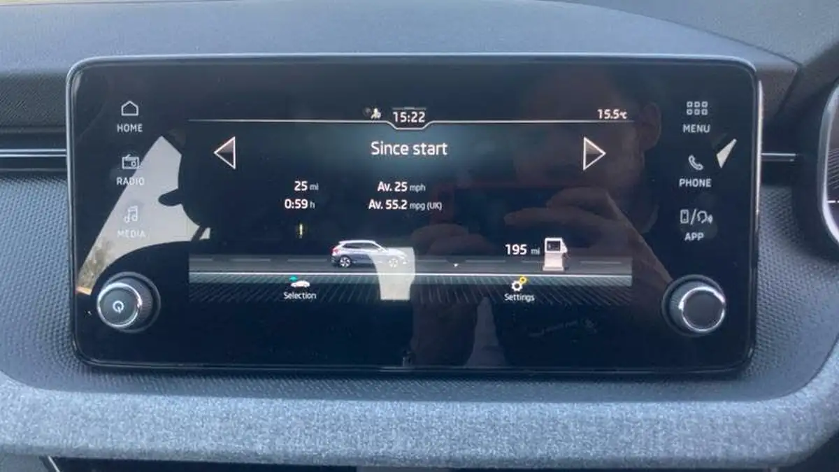 2025-skoda-scala-10-tsi-se-116ps-big-20