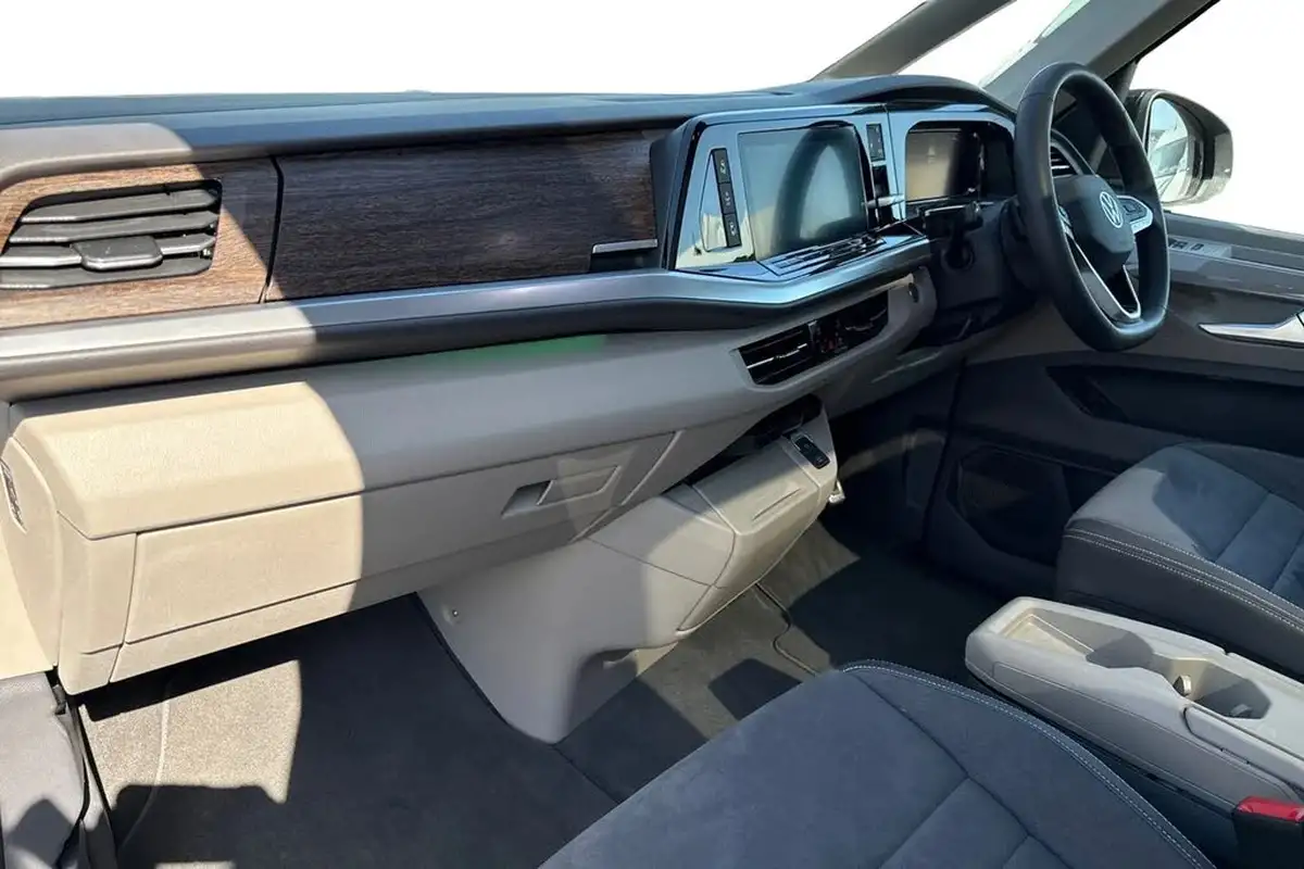 2024-volkswagen-multivan-14-tsi-style-standard-big-14
