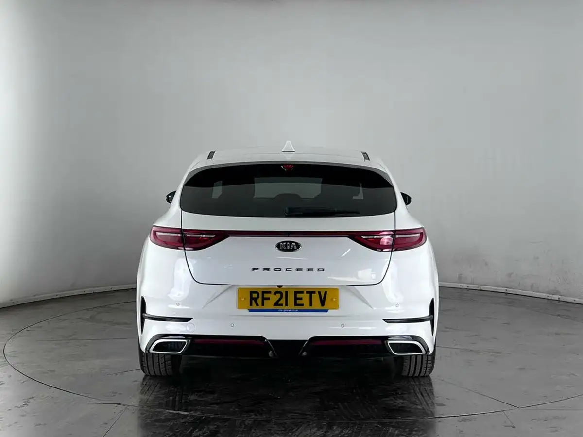 2021-kia-pro-ceed-15-t-gdi-gt-line-big-4