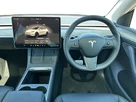 2023-tesla-model-y-e-performance-small-15