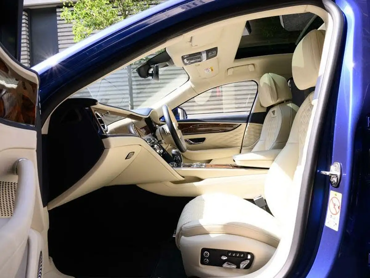 2020-bentley-flying-spur-60-w12-big-13