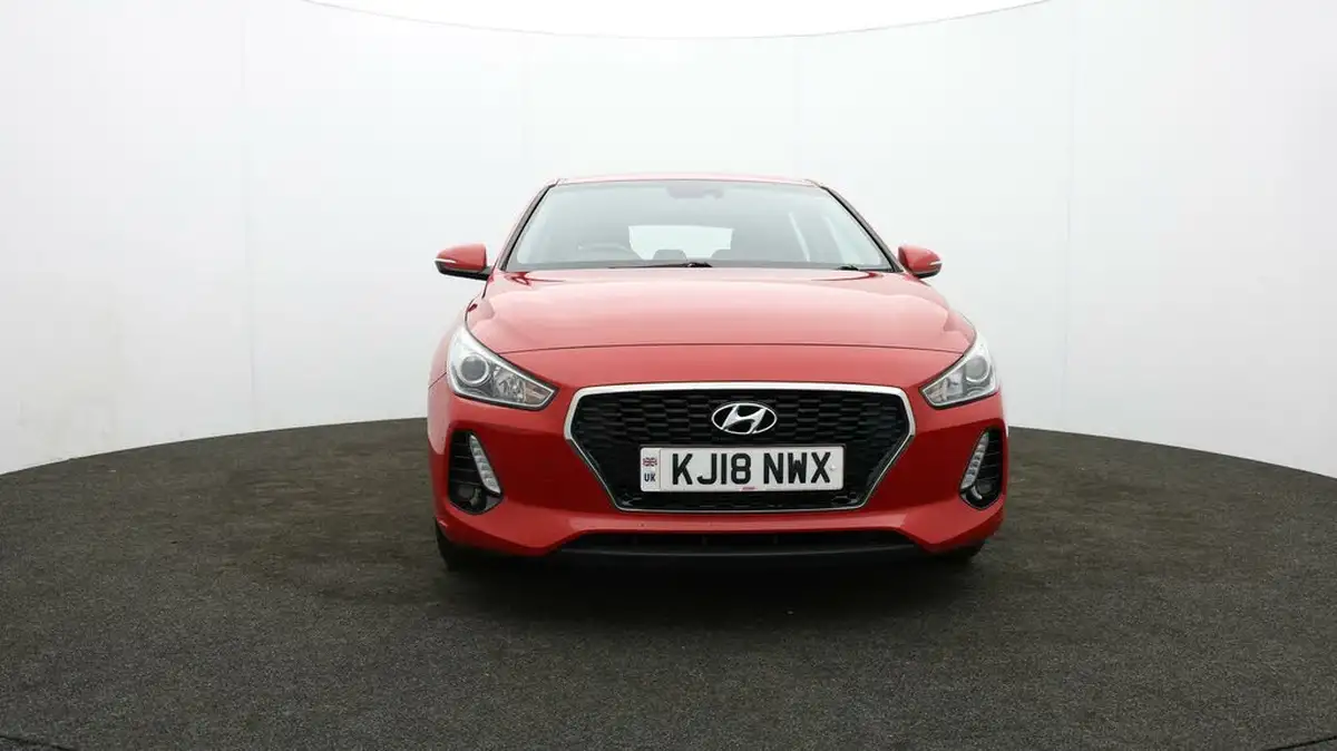 2018-hyundai-i30-16crdi-se-nav-109ps-blue-drive-isg-hatchback-1582cc-dct-big-45