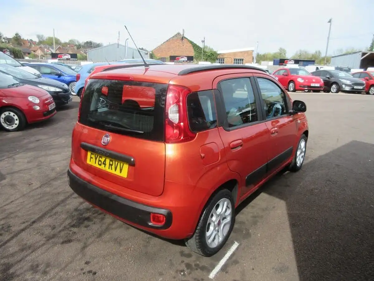 2014-fiat-panda-12-lounge-big-6