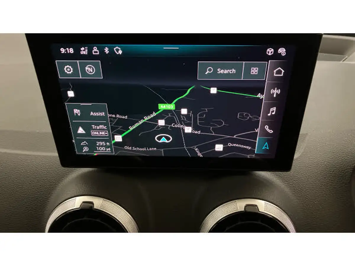 2024-audi-q2-10-30-tfsi-s-line-116ps-big-11