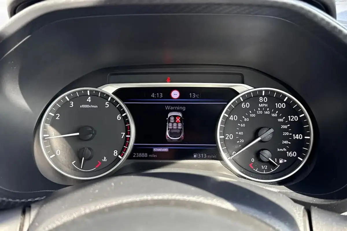 2020-nissan-juke-10-dig-t-tekna-117ps-big-53