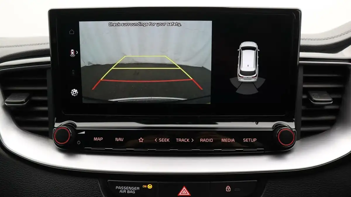 2022-kia-ceed-15-t-gdi-3-sportswagon-big-25