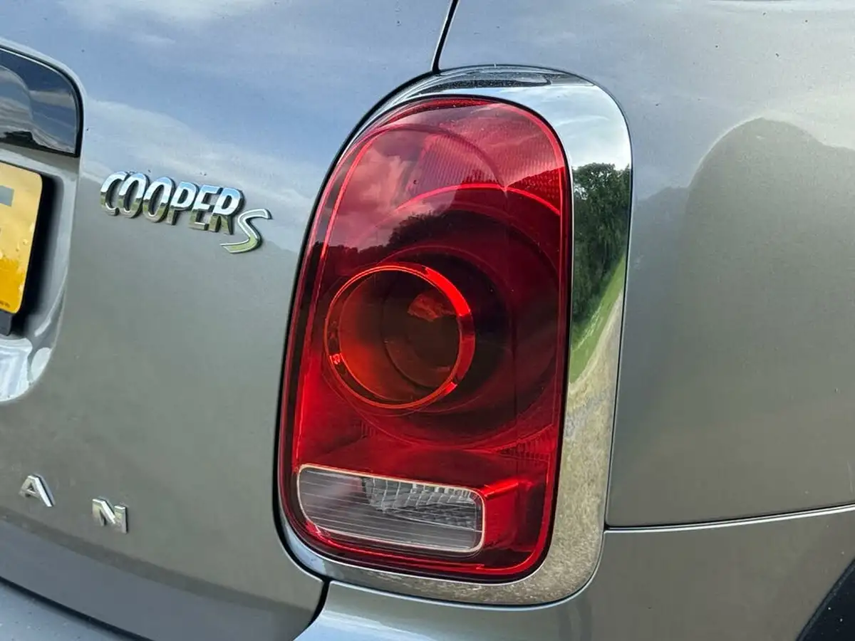 2019-mini-countryman-15-cooper-s-e-phev-classic-big-45