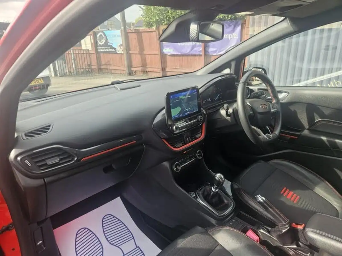 2018-ford-fiesta-big-19