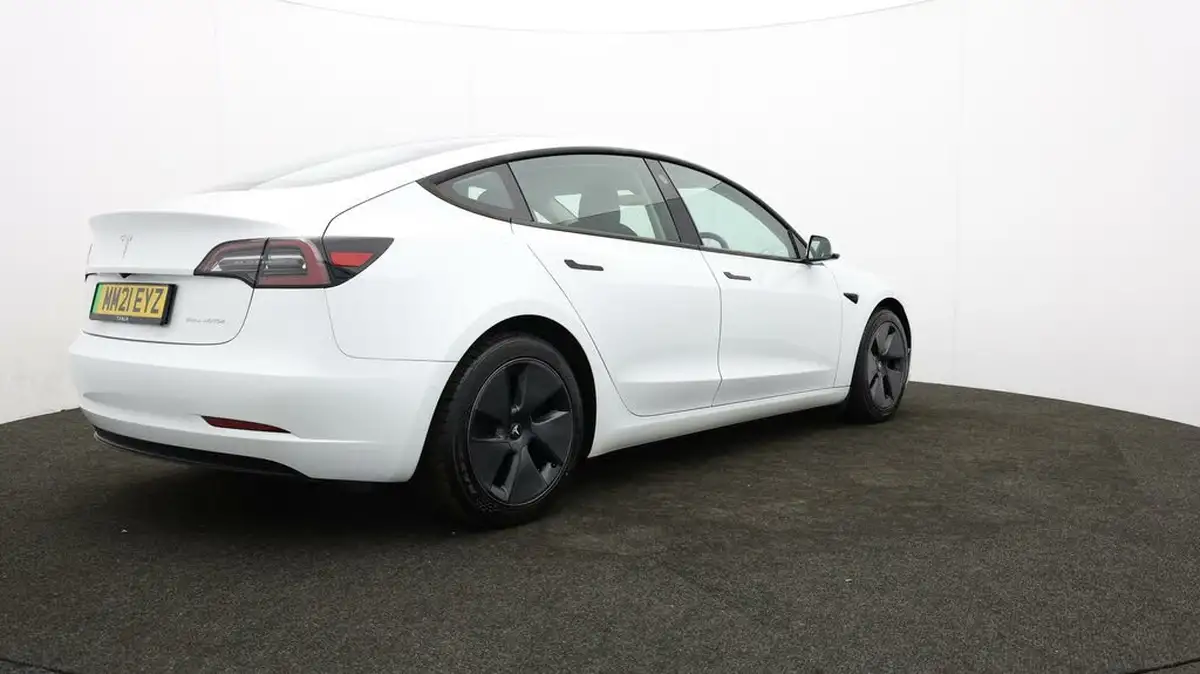 2021-tesla-model-3-e-long-range-4x4-big-78