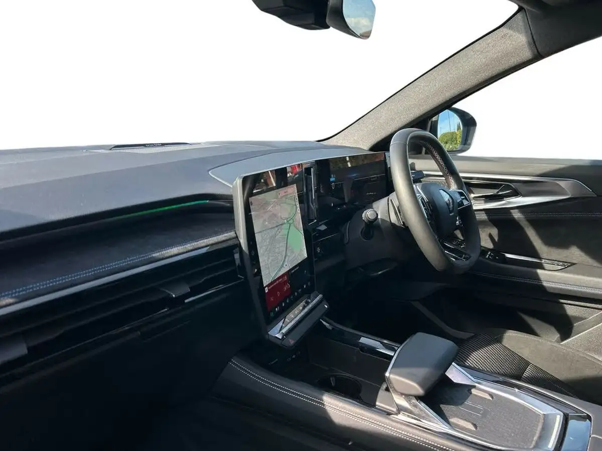 2024-renault-austral-12-iconic-esprit-alpine-big-6