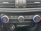 2022-alfa-romeo-giulia-20-veloce-small-41