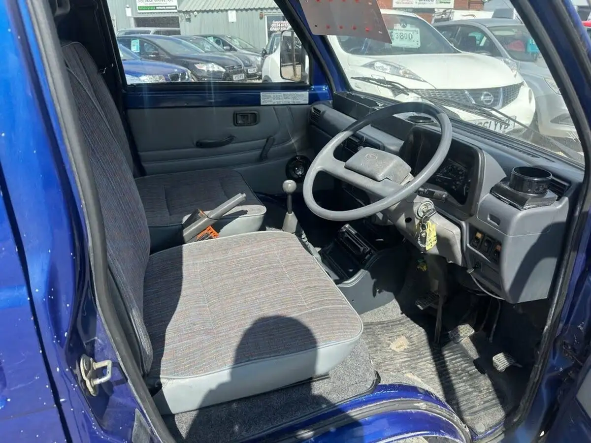 2005-daihatsu-hijet-13-lpg-panel-van-big-21