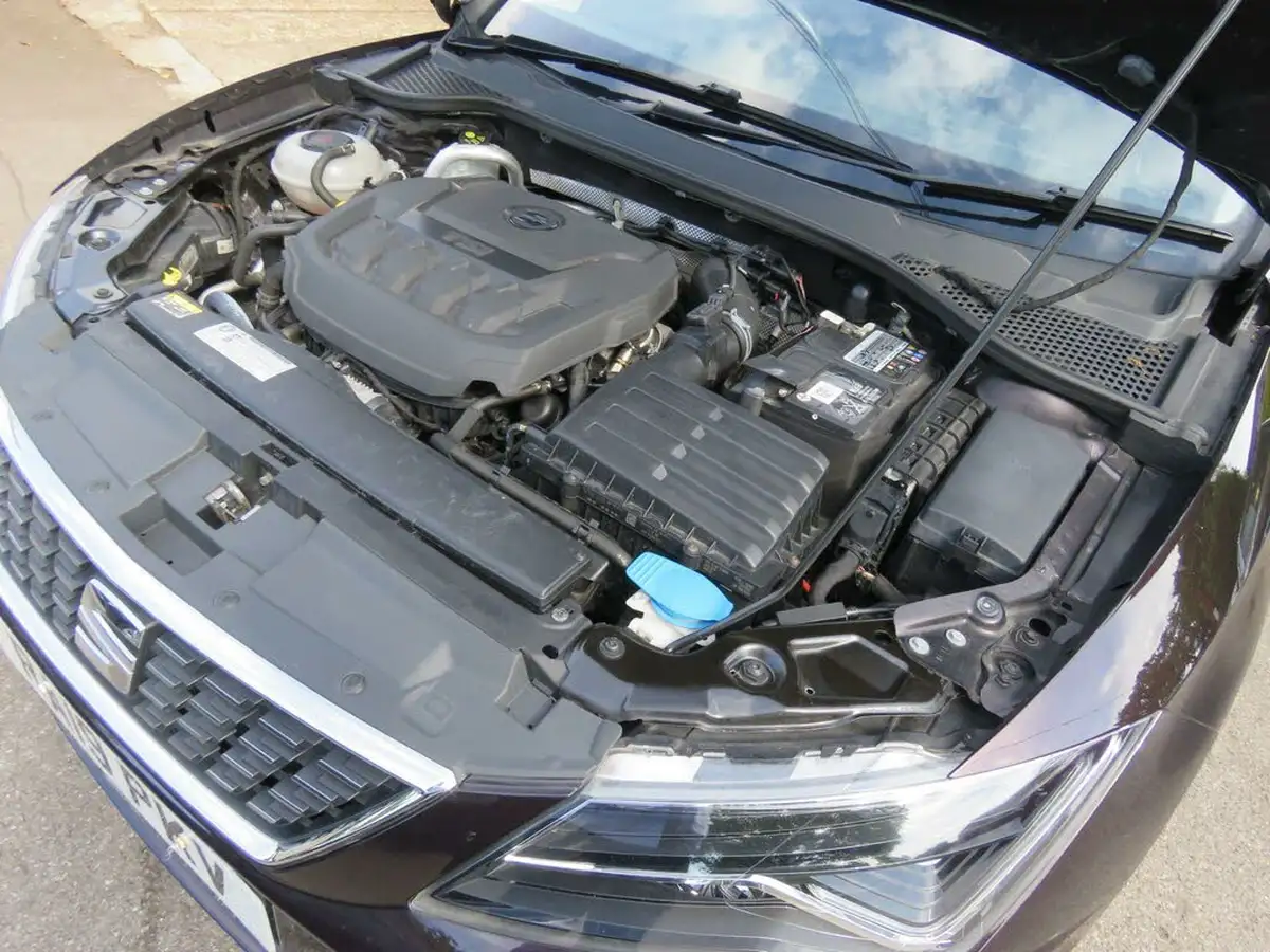 2019-seat-leon-20-tsi-xcellence-lux-estate-big-52