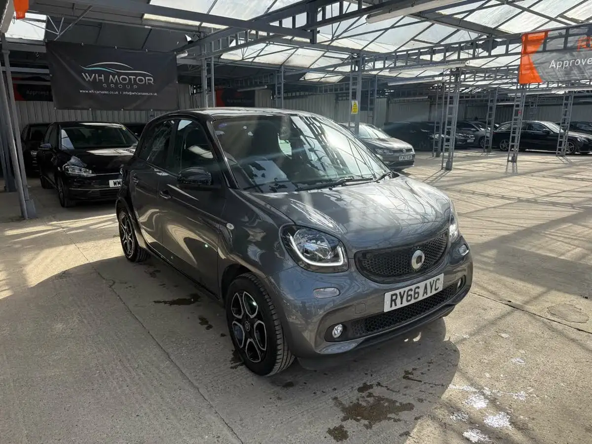 2017-smart-forfour-09-prime-90bhp-premium-plusss-twinamic-big-1