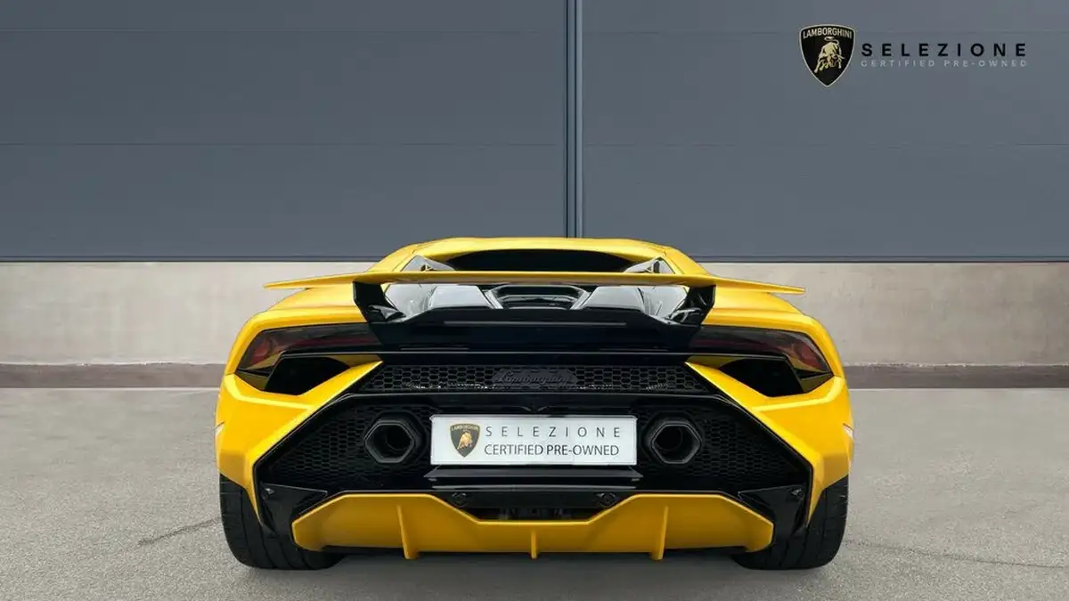2024-lamborghini-huracan-big-3