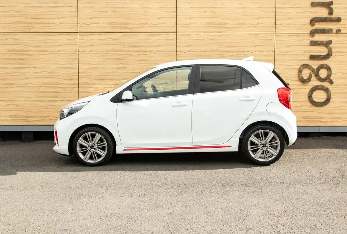 2019-kia-picanto-125-gt-line-big-12