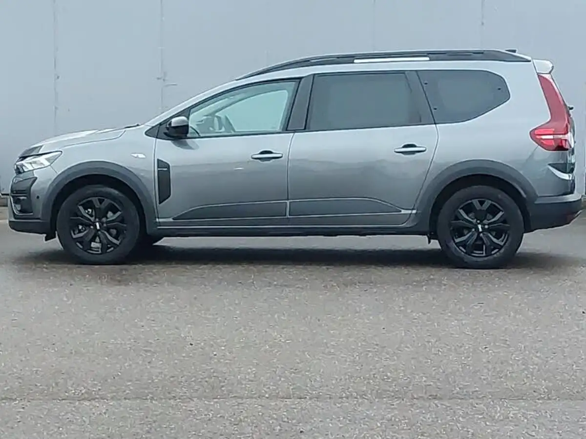 2023-dacia-jogger-16-tce-extreme-se-big-3