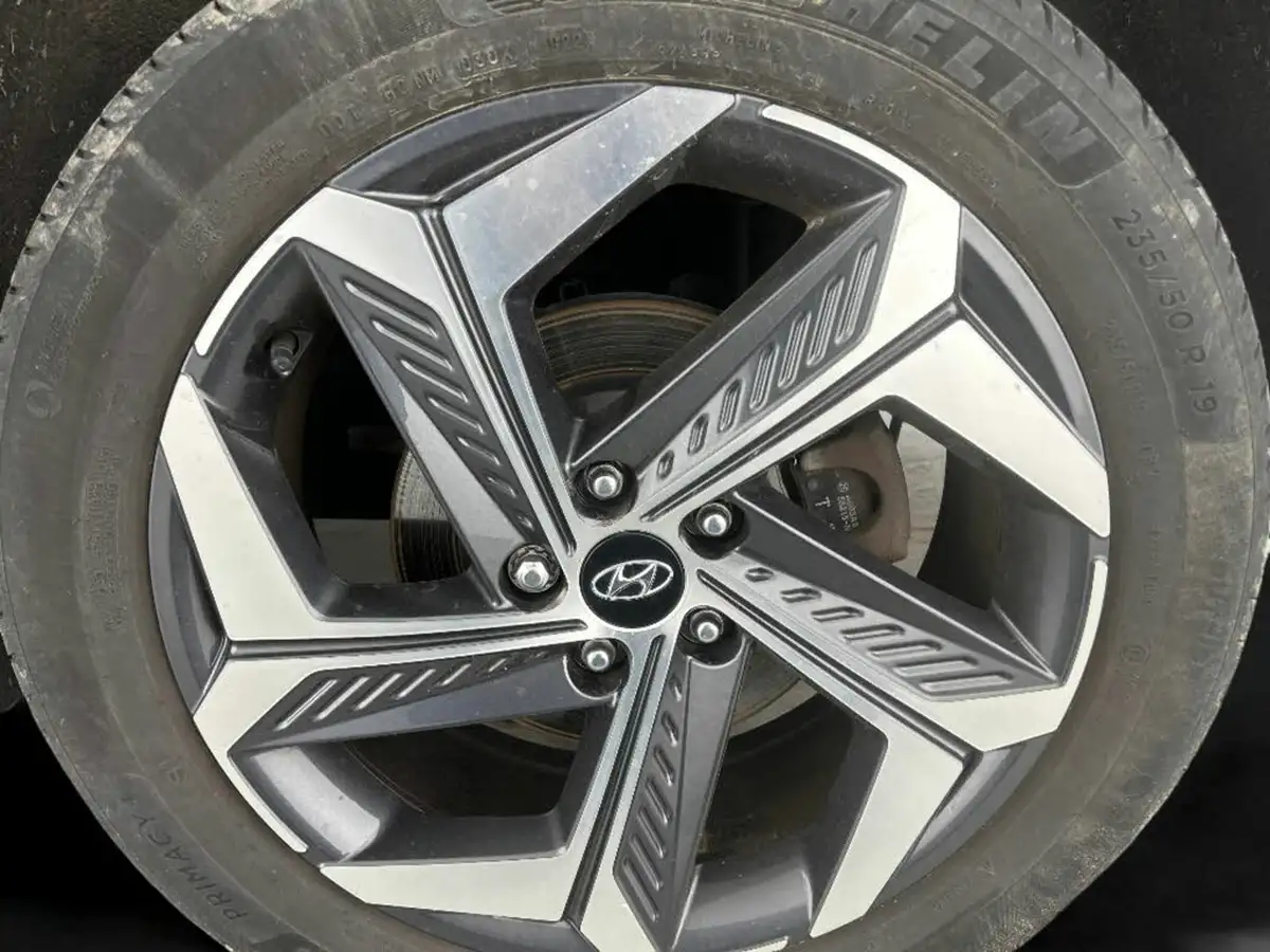 2022-hyundai-tucson-16-t-gdi-premium-230ps-hybrid-auto-big-11