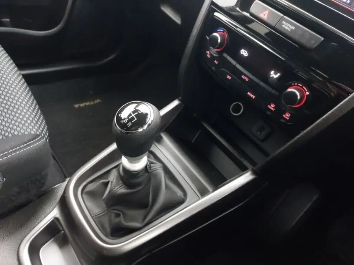 2021-suzuki-vitara-14-boosterjet-sz-t-big-12