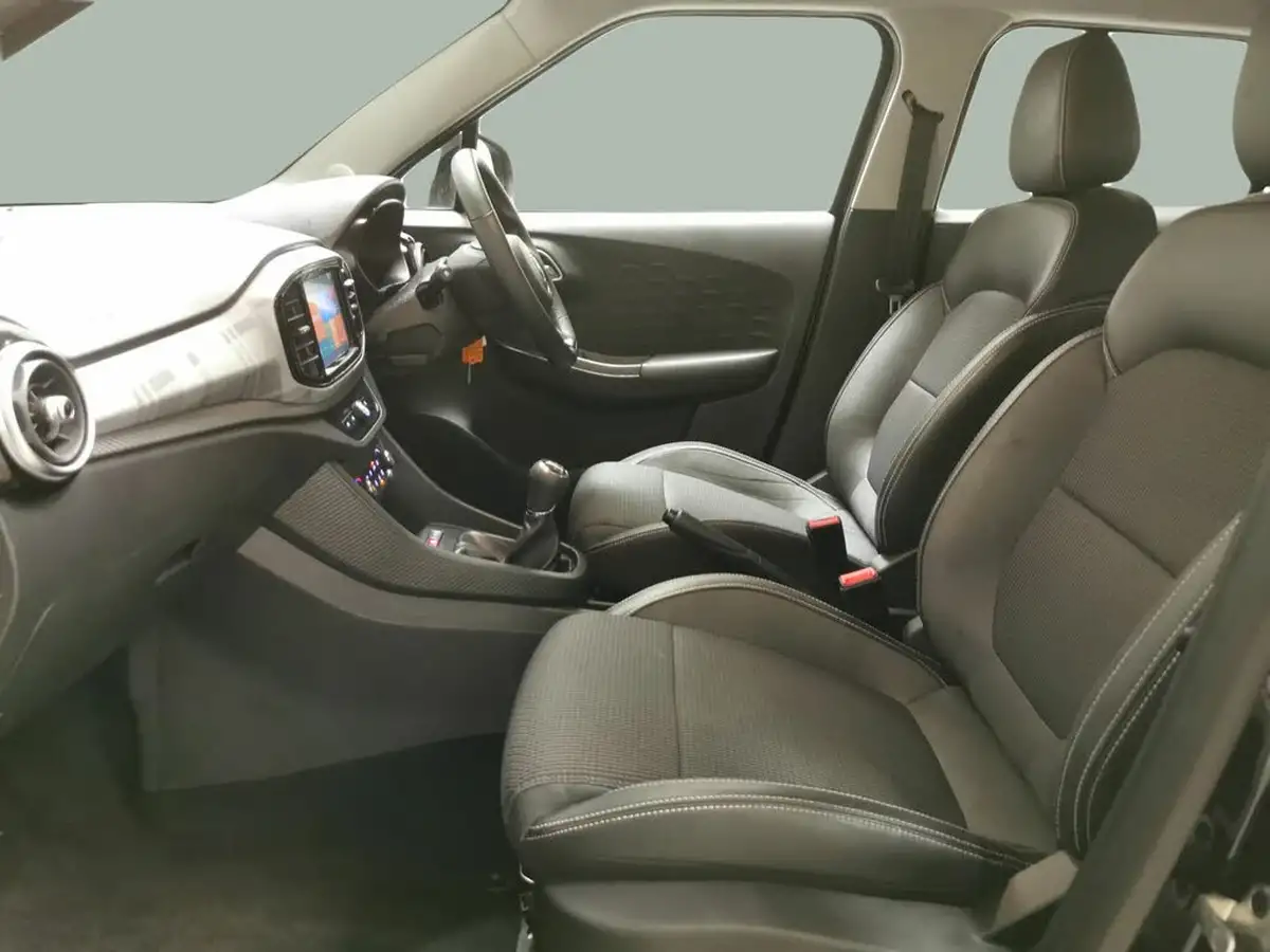 2023-mg-mg3-15-vti-tech-exclusive-nav-big-3