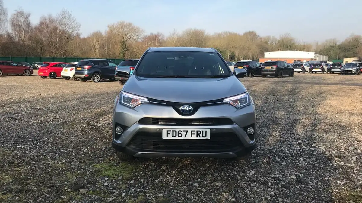 2017-toyota-rav4-25-vvt-i-design-awd-big-14