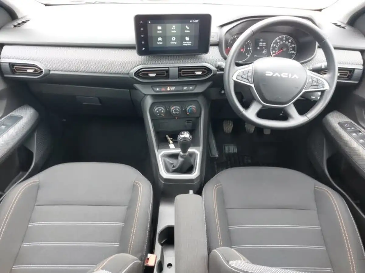 2024-dacia-sandero-stepway-10-tce-expression-90bhp-big-2