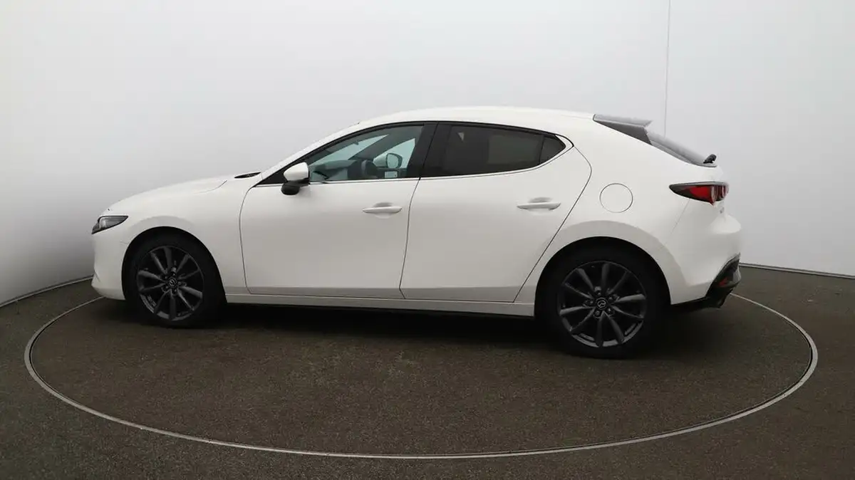 2022-mazda-mazda3-20-sport-lux-122ps-hatchback-5d-auto-big-50