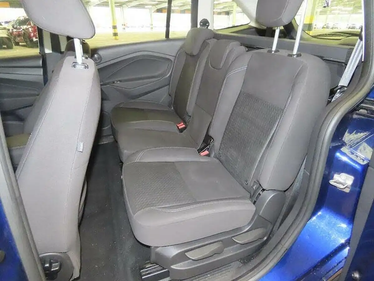 2016-ford-grand-c-max-10-zetec-100ps-big-9
