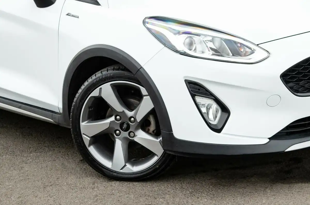 2018-ford-fiesta-10t-active-x-100ps-auto-big-1