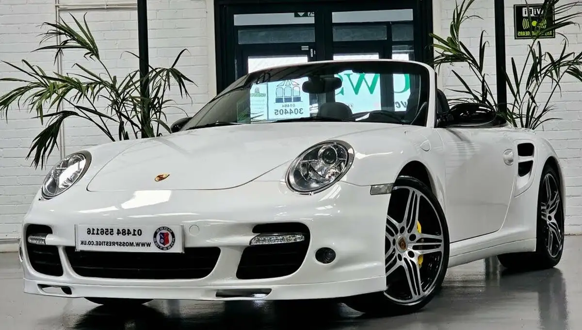 2008-porsche-911-36-turbo-480bhp-cabriolet-auto-big-4