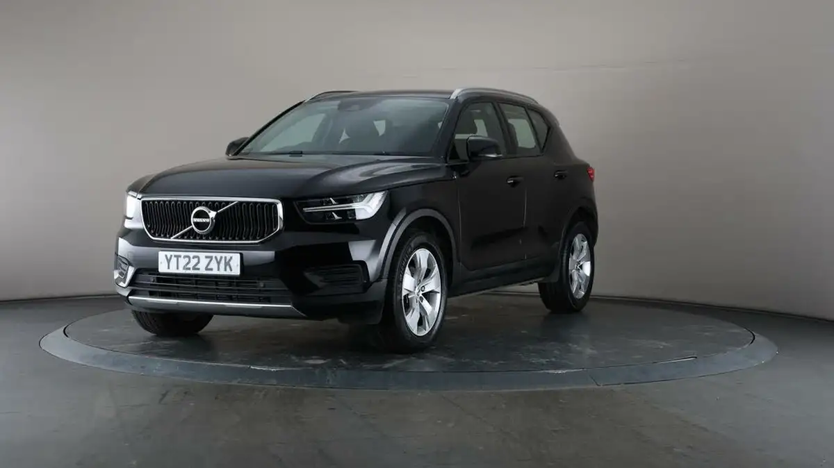 2022-volvo-xc40-15-t3-momentum-big-42