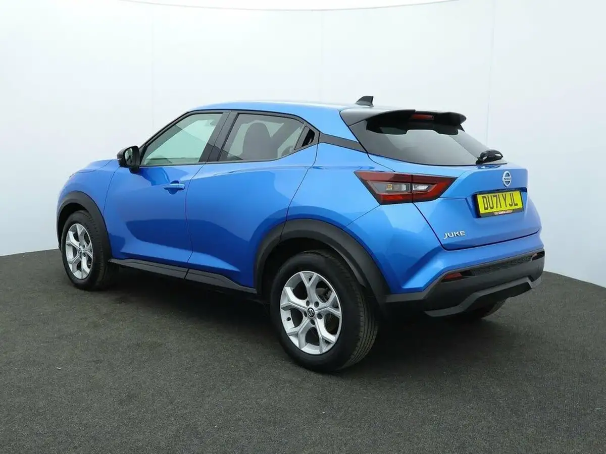 2021-nissan-juke-10-dig-t-n-connecta-big-8