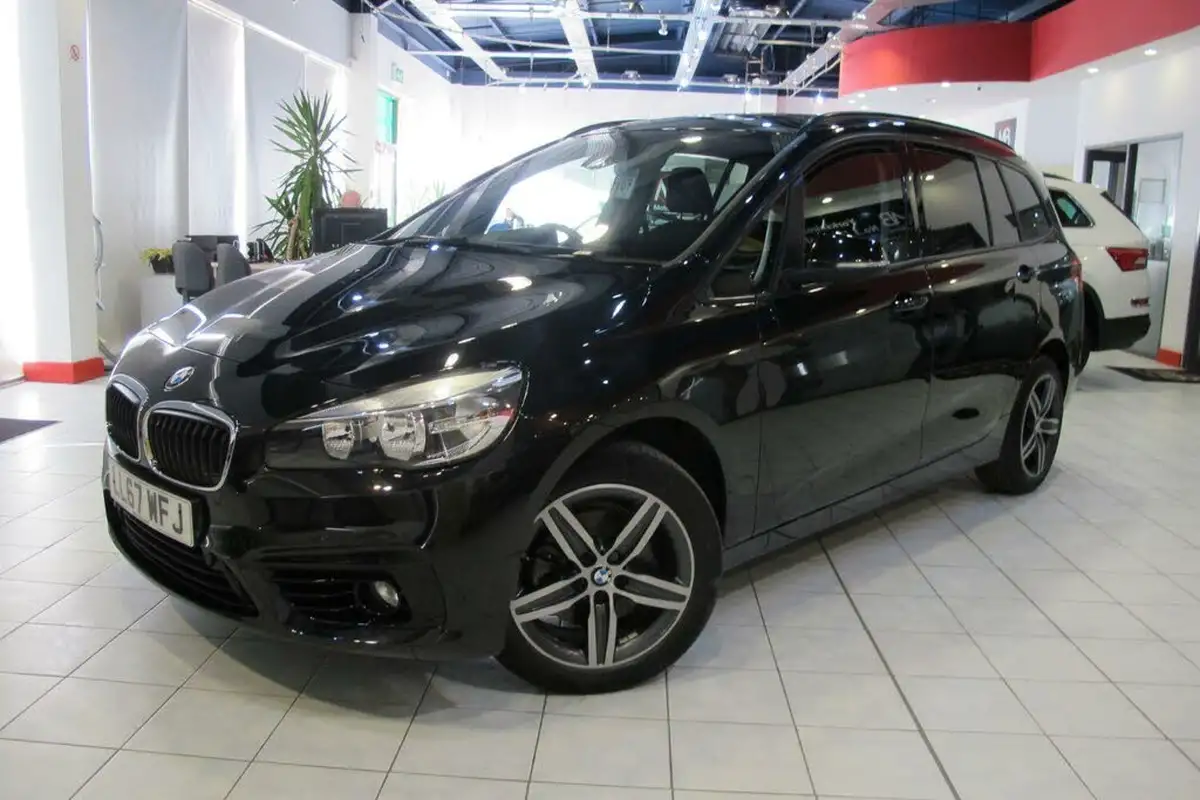 2018-bmw-2-series-15-218i-sport-136bhp-gran-tourer-5d-big-0
