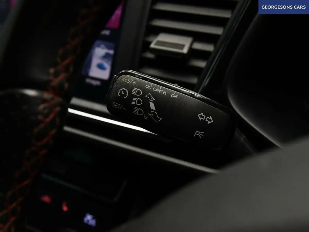 2019-seat-leon-15-tsi-evo-fr-black-edition-150ps-hatchback-dsg-big-25