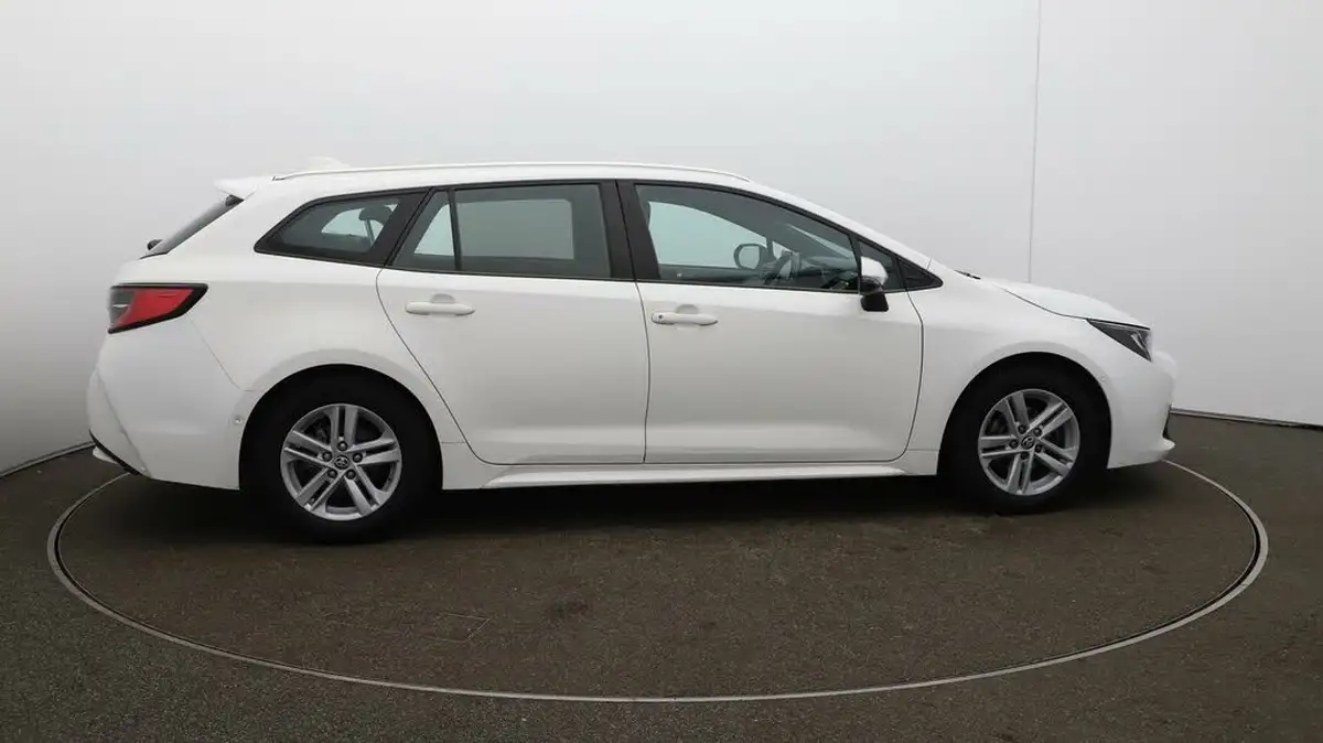 2021-toyota-corolla-18-vvt-i-icon-tech-spare-wheel-touring-sports-5d-big-8