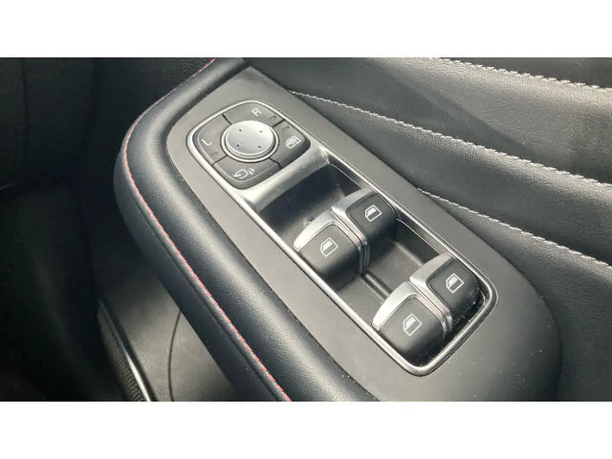 2023-mg-hs-15t-gdi-exclusive-258ps-plug-in-hybrid-auto-big-35