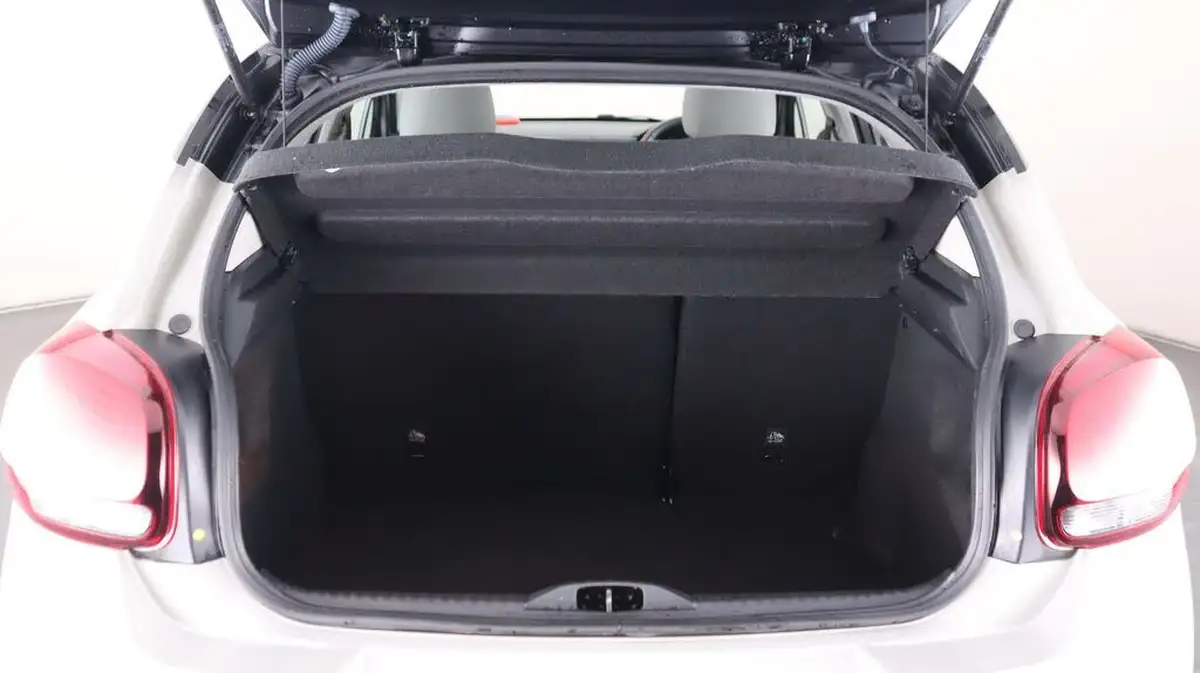 2021-citroen-c3-12-puretech-saint-james-83ps-big-17