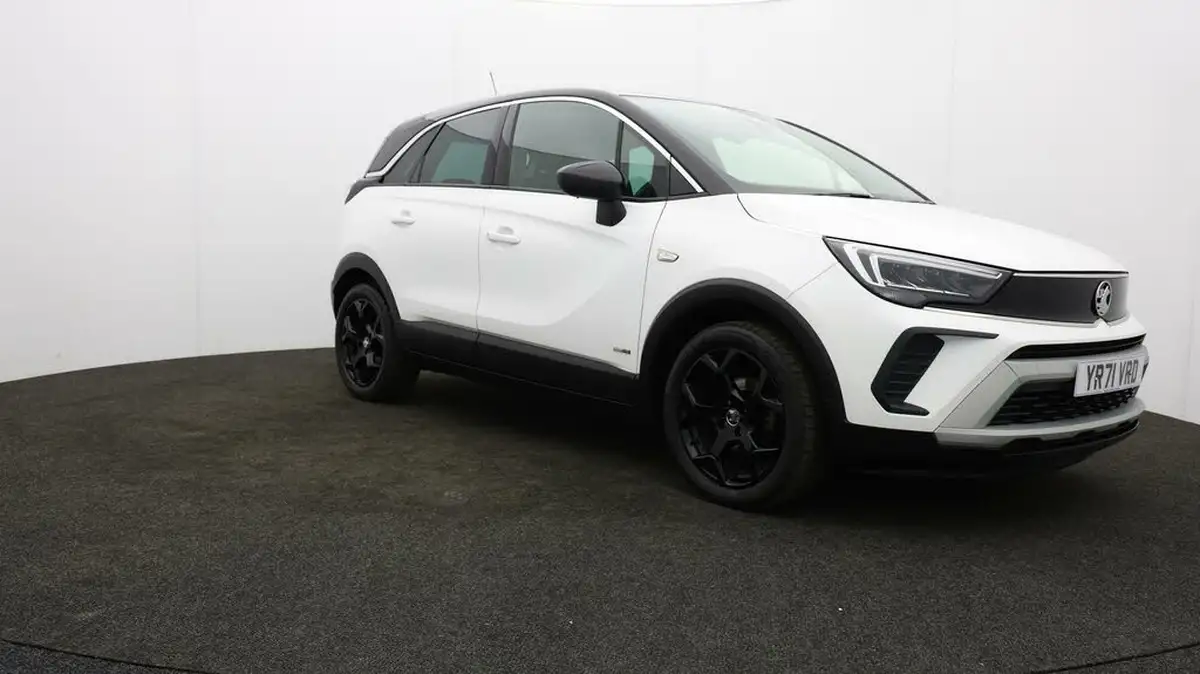 2021-vauxhall-crossland-12i-griffin-big-0
