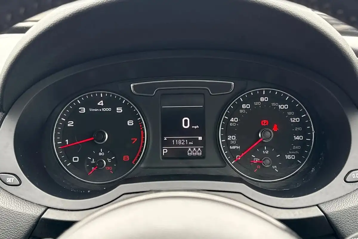2018-audi-q3-14-tfsi-s-line-edition-tronic-big-40
