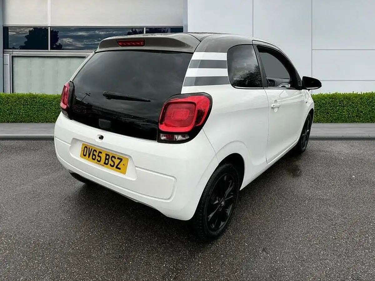 2015-citroen-c1-12-puretech-flair-edition-3d-big-6