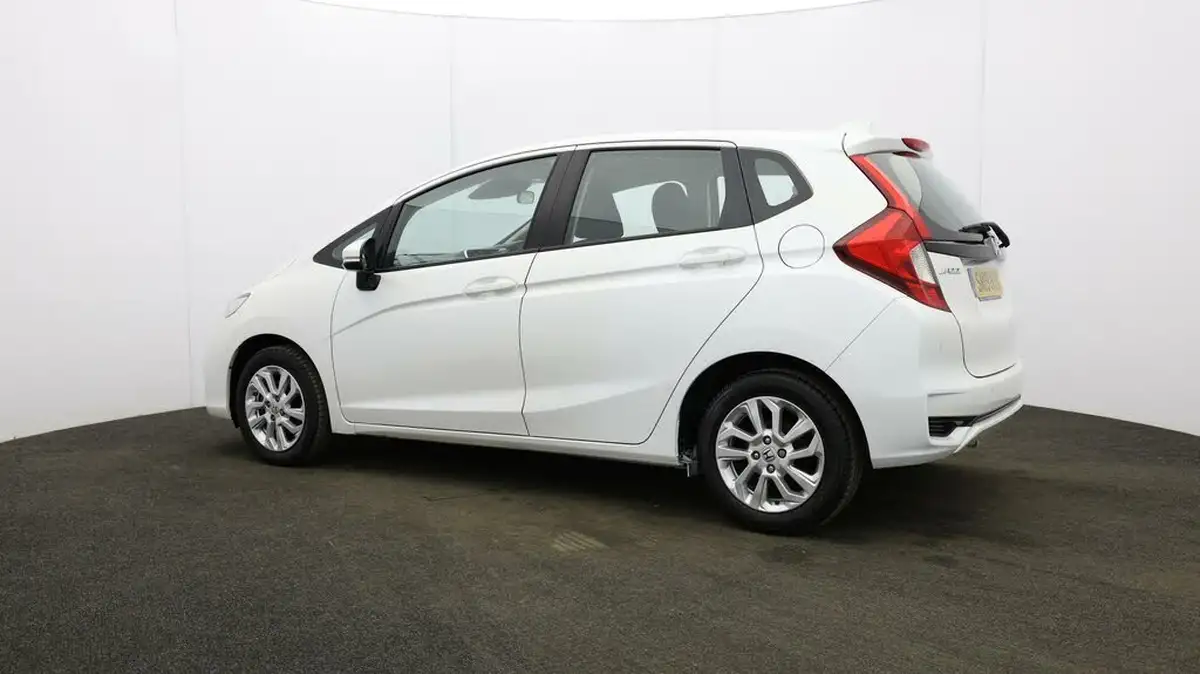 2019-honda-jazz-13-i-vtec-se-big-58