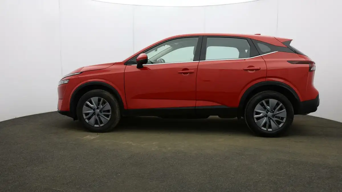 2021-nissan-qashqai-13-dig-t-visia-big-3