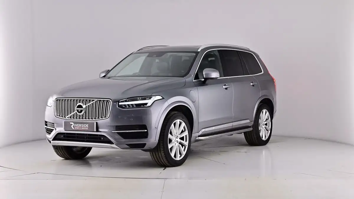 2018-volvo-xc90-20-t8-inscription-384bhp-awd-twin-engine-big-61