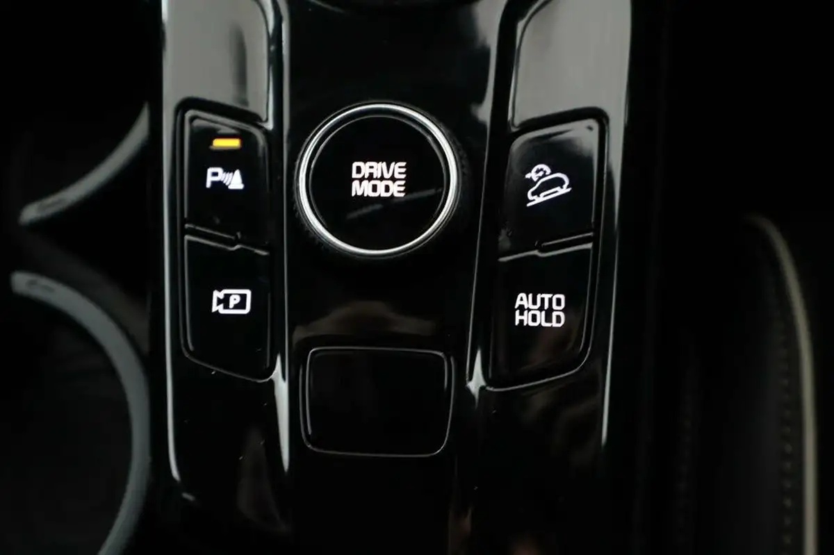 2022-kia-sportage-16-t-gdi-gt-line-226bhp-hev-1598cc-auto-big-23