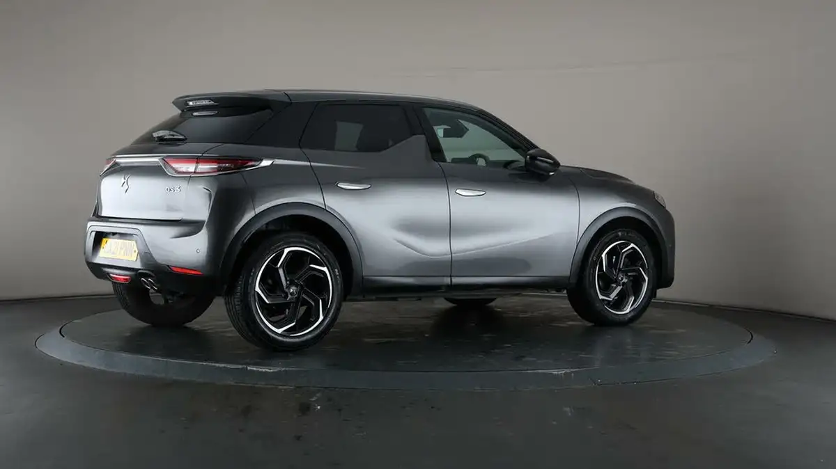 2021-ds-ds-3-crossback-12-puretech-ultra-prestige-130ps-big-64