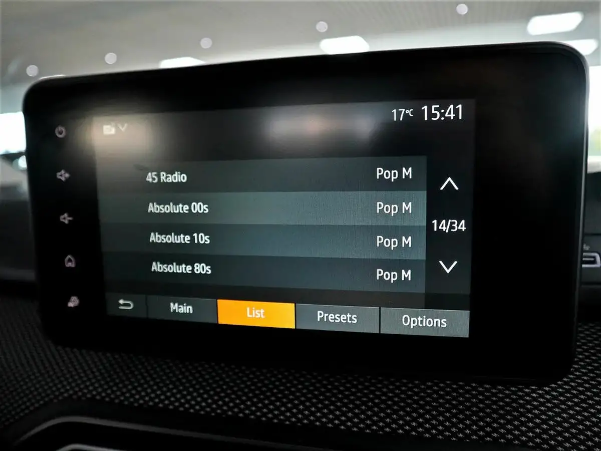2023-dacia-jogger-10-tce-expression-big-28