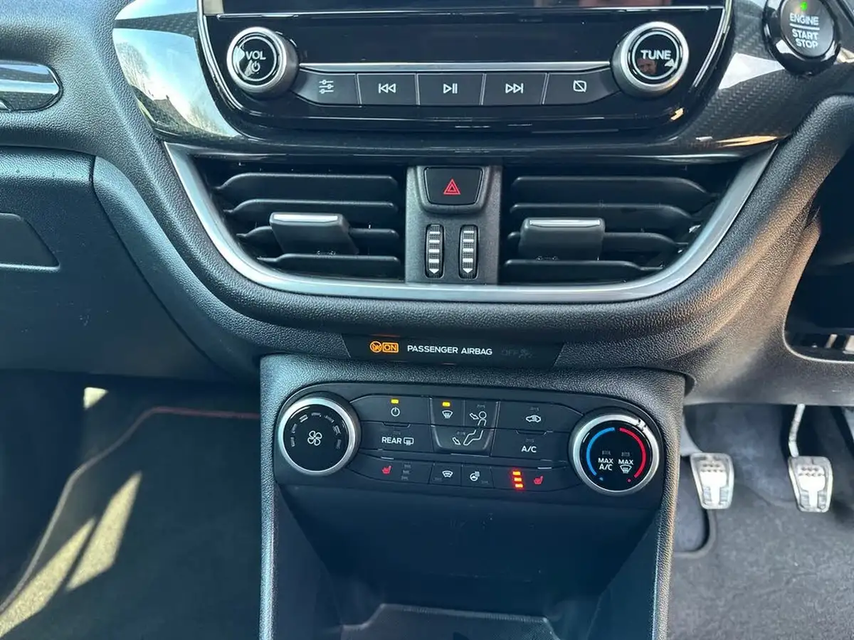 2021-ford-fiesta-10t-st-line-edition-95ps-5d-big-21