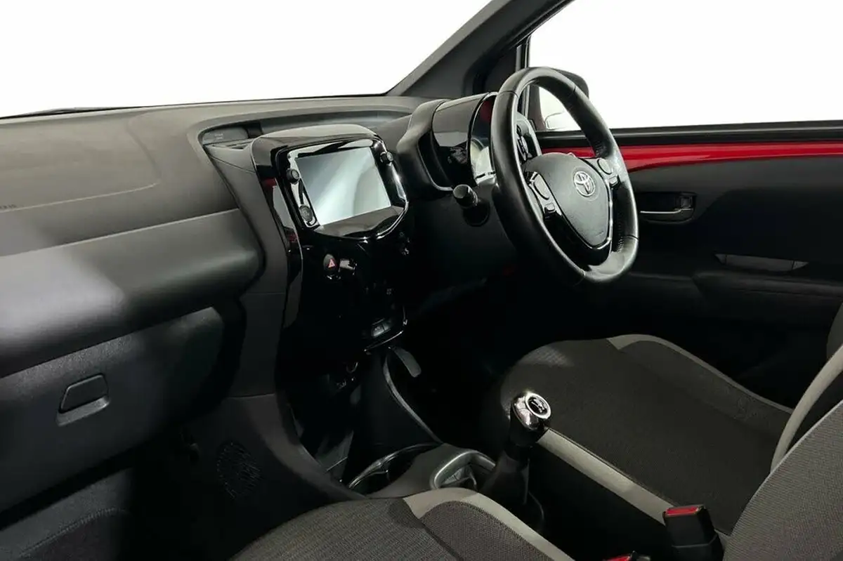 2022-toyota-aygo-10-vvt-i-x-trend-tss-big-10