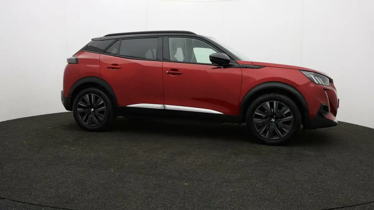 2021-peugeot-2008-suv-e-gt-premium-big-40